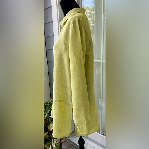 Tahari 100% Linen Roll Tab Sleeves Shirt, vibrant yellowish green color Size L - Picture 2 of 7